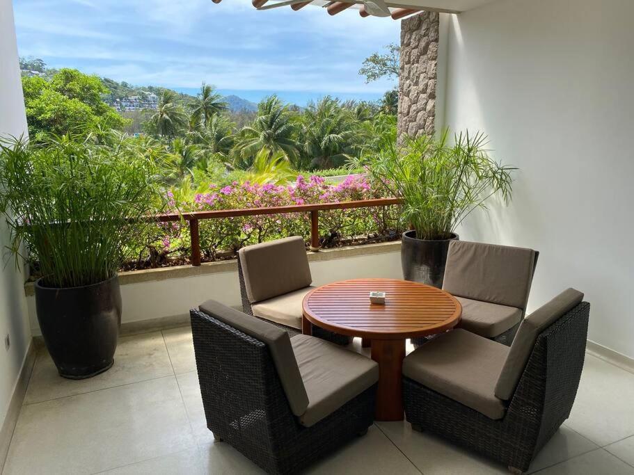 Beachfront 2 Bedroom Luxury Condo Chava Surin Dış mekan fotoğraf